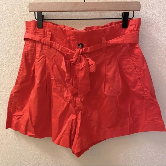 Madewell Pants - NWT Madewell Paperbag Belted Shorts
